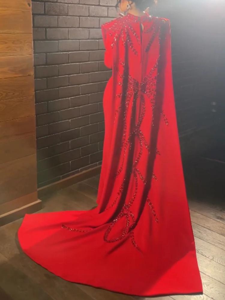 Women Formal Wear Dress - Maßgeschneidertes saudi-arabisches muslimisches rotes Abendkleid mit