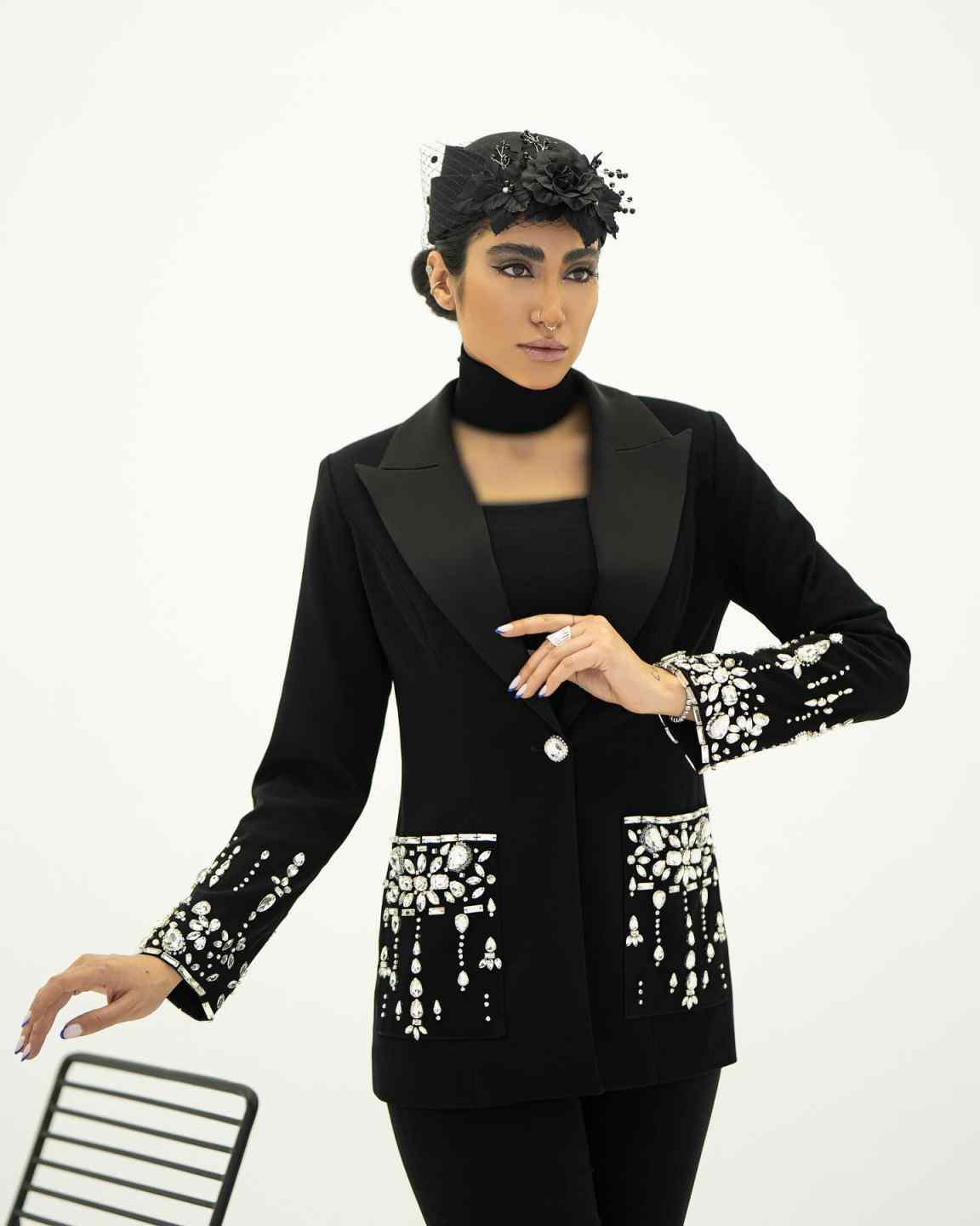 Damen-Anzug-Set mit Strass-Per – Women Formal Wear Outfits Bewertung und Preis