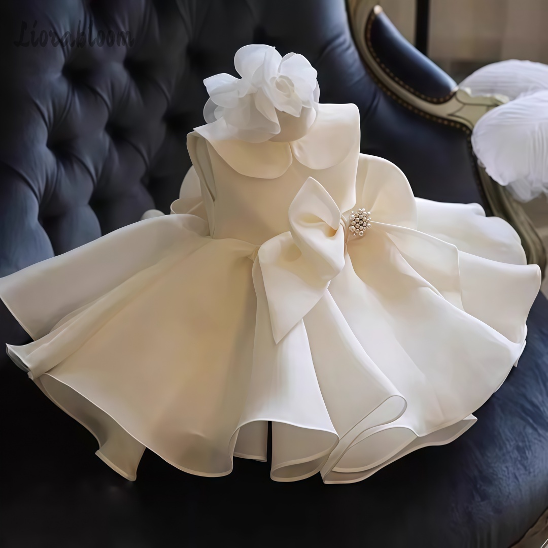 Weißes Perlen-Verziertes Kleid – Women'S Elegant Formal Wear Bewertung und Preis